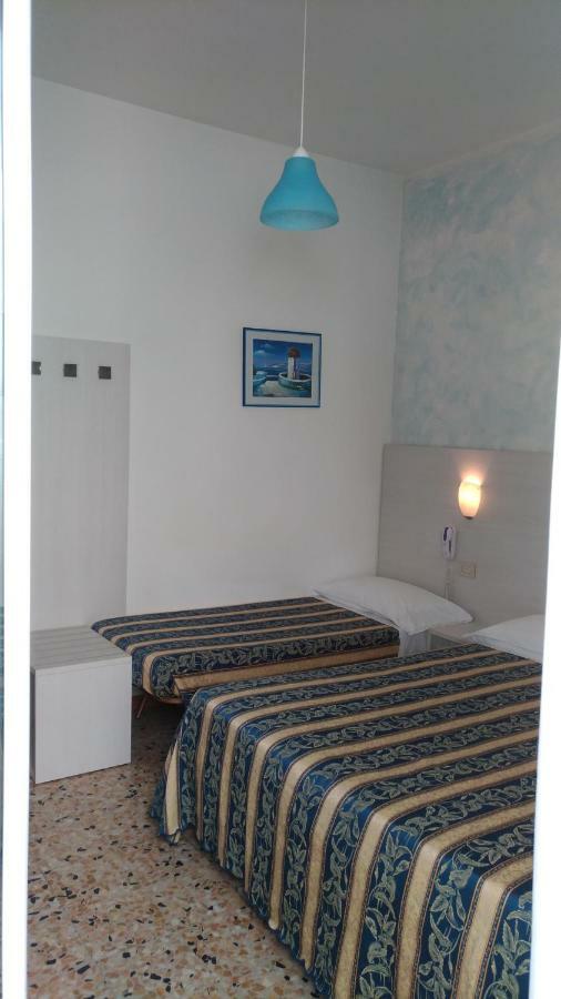 Costa Del Sole Only Room 밀라노마리티마 외부 사진
